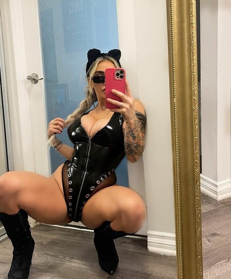 Ashley Bernier star porn images