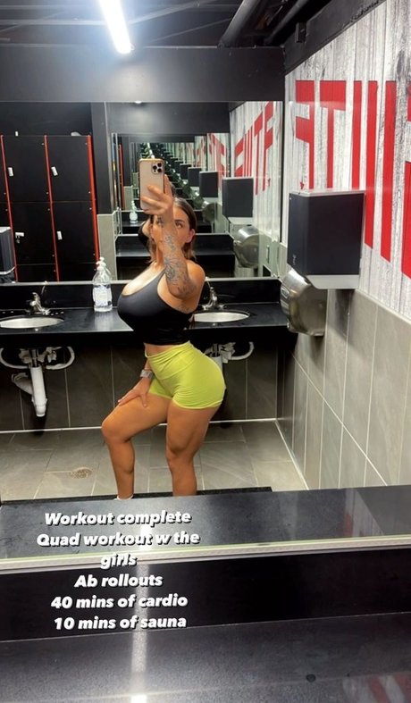 Ashley Bernier naked star photo