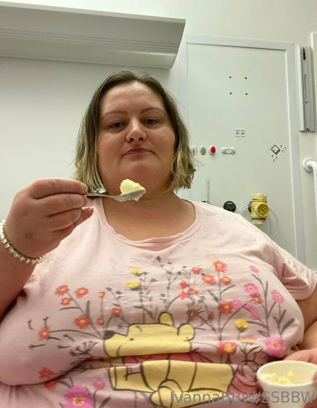 ivannabbw nudes actress pictures