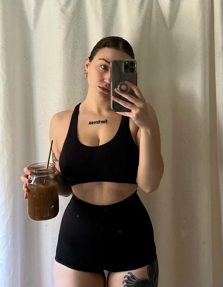 yyentaa nice actress images