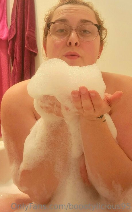 boootylicious95 top star galleries