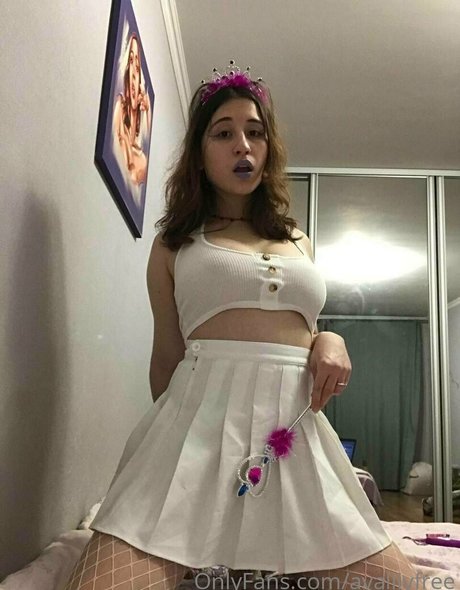 avalilyfree hot star gallery