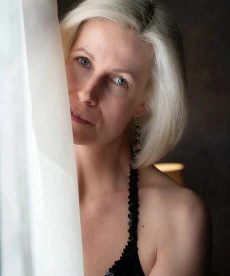 christina modelpage79 star perfect gallery