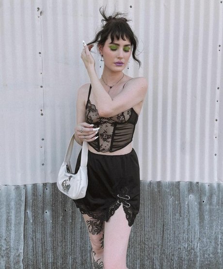 thegothicsprite adult model pics