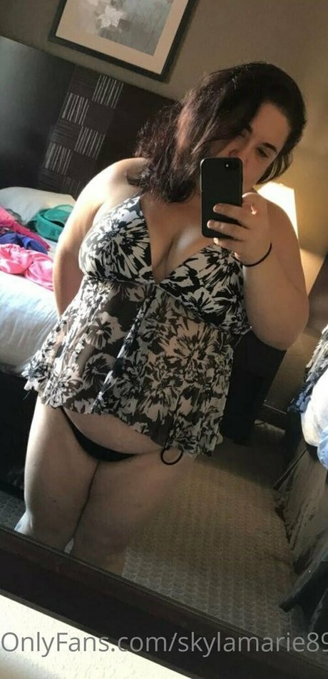 skylamarie89 erotic pornstar img
