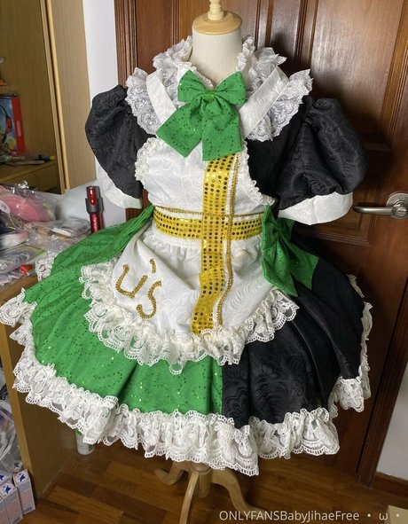 strawberry soju princess nude star image