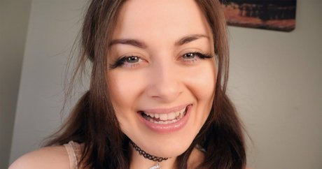 ellieidolfemdom pornstar hd galleries