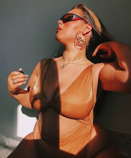 Holly Marston pornstar nice pic