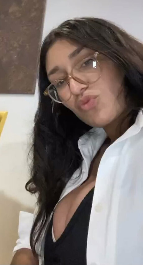 Itzel Lozano naked actress archive