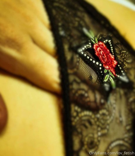 lov fetish high quality model img