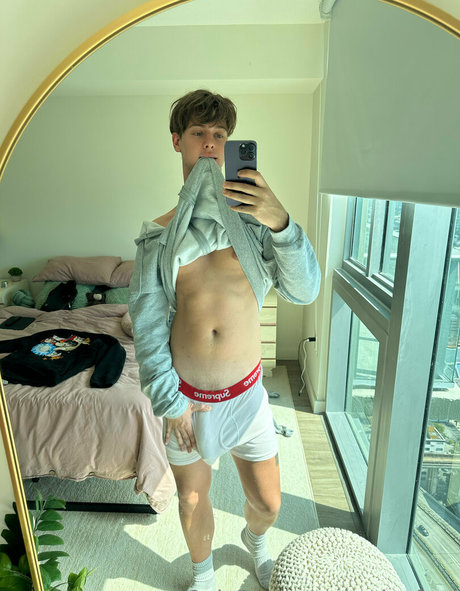 cadenfree star picture