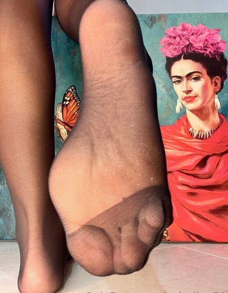 lady dior 31 naked model gallery