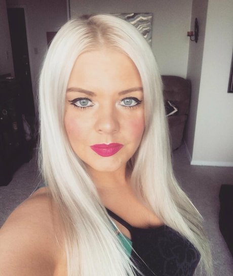 curvaceous barbie pornstar naked archive