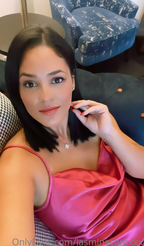 Jasmine Caro xxx model pics