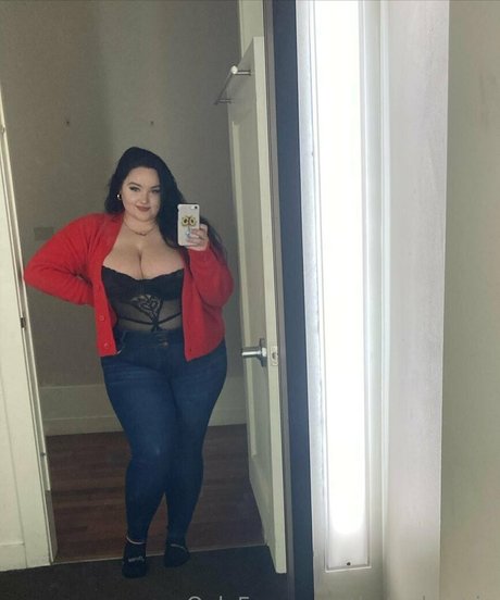 oliviataylor0000 nudes actress pictures