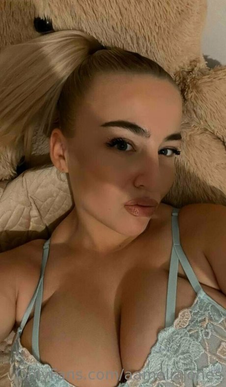 amelia smith sexy star archive