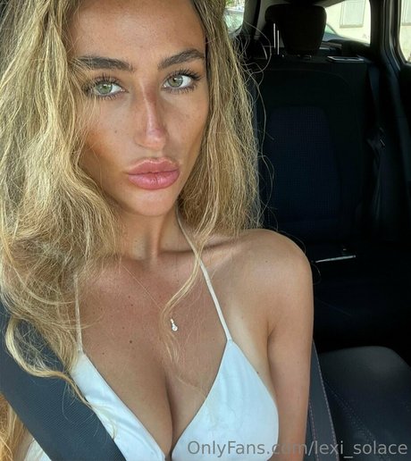 lexi solace model nude photo