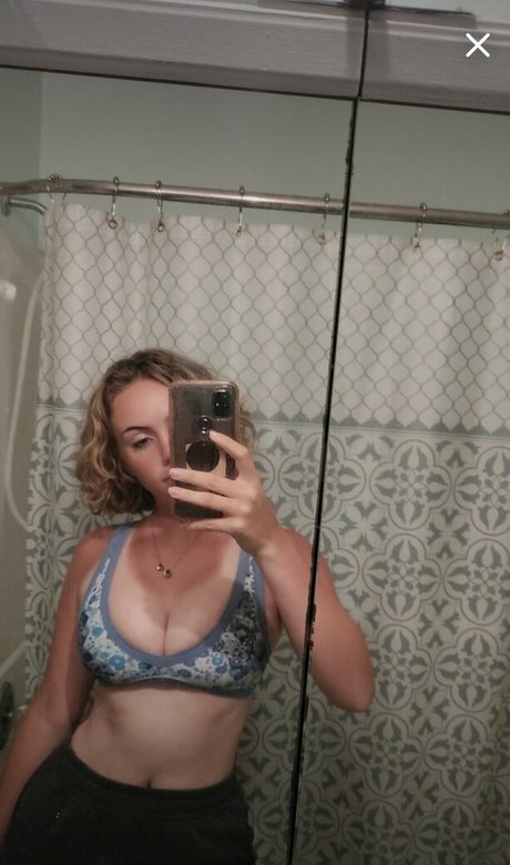 Kspage exclusive pornstar img