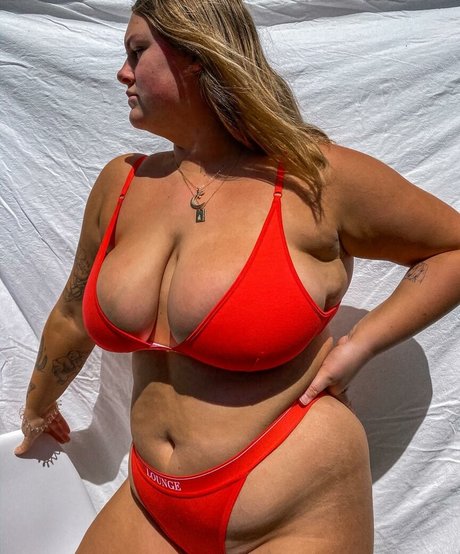 chynna hot pornstar img