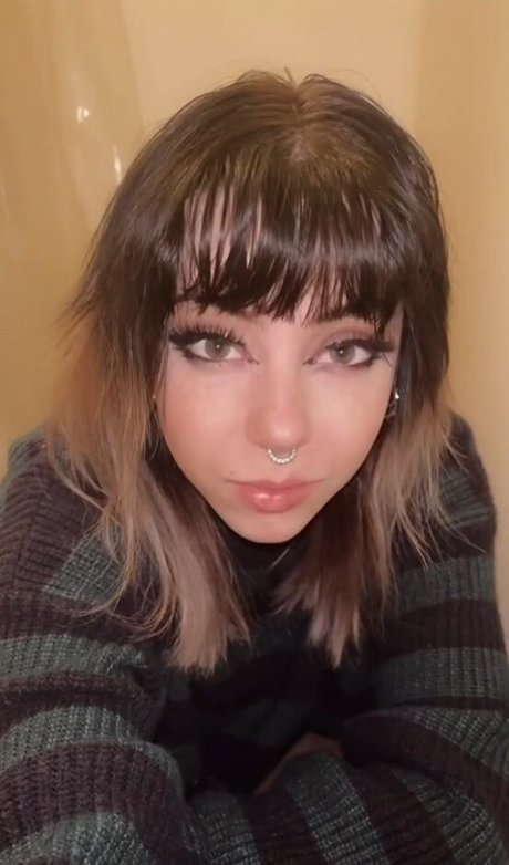 OkayGnomie nice actress pic