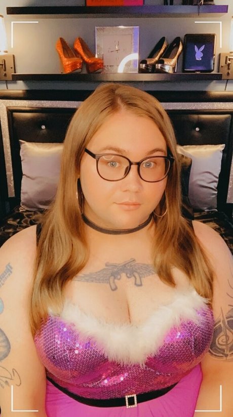 freydacoxx model adult img