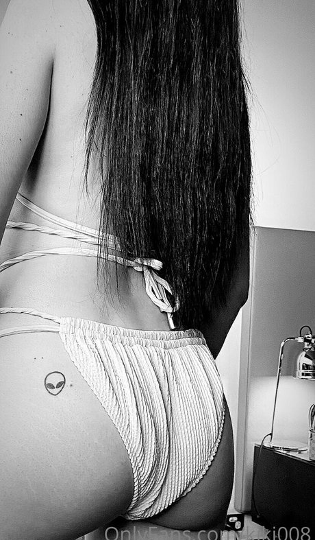 kiki008 model art picture