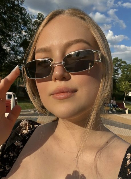 Chromatica ow pornstar free galleries