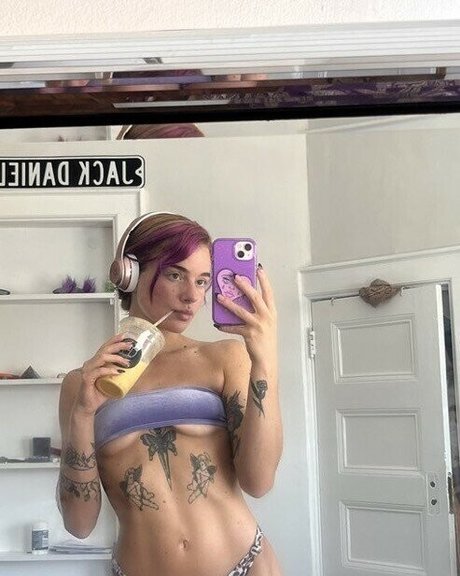 kambiiiii porn star pictures