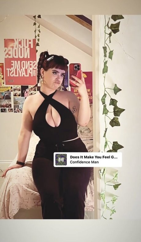 Charlotte A pornstar nude images