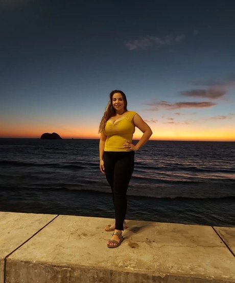 tiny asian onlyfans hot sex images