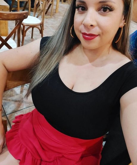 Lucero nice star photo