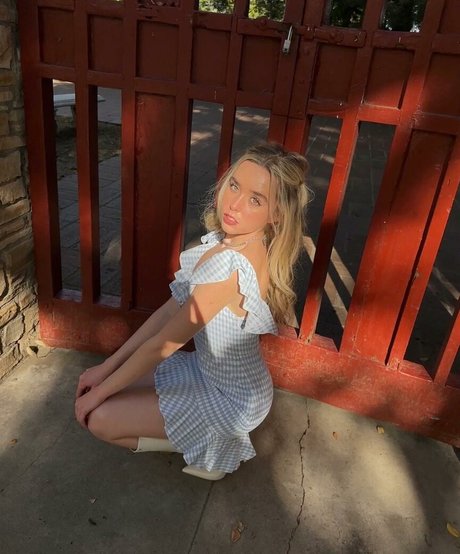 Jenna Davis best model photo