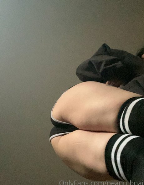 ajinssne nudes star pictures