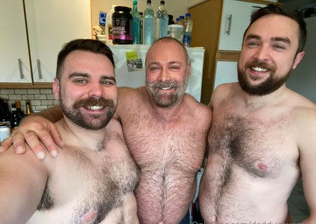 daddyissuespdx hot star image