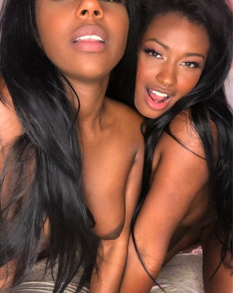 Samira Bombom beautiful pornstar gallery