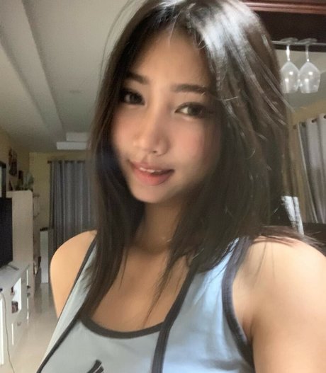 Miyaosami nude pornstar pic