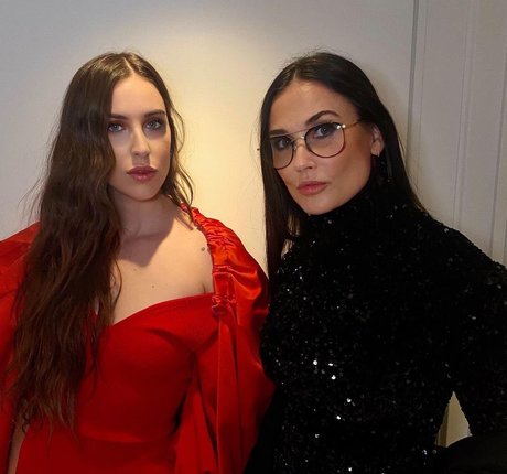 Scout Willis star free gallery