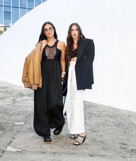 Scout Willis hd pornstar photo