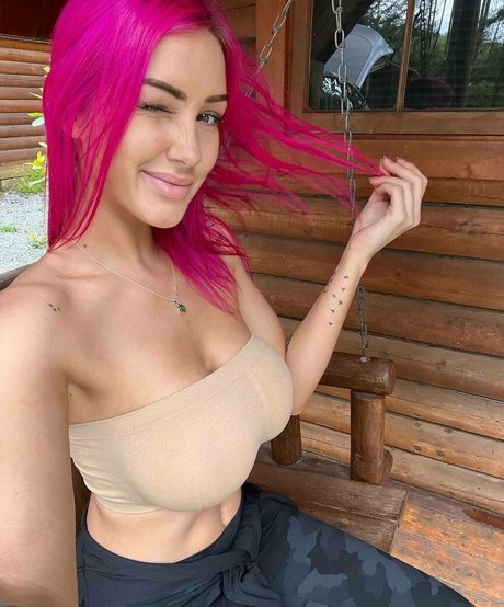 lil trailergirl hd model pics