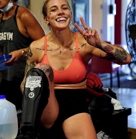 Jessy Jess model hd photo