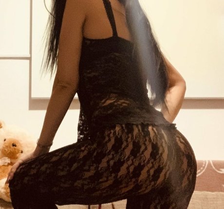 lollynice hot actress picture