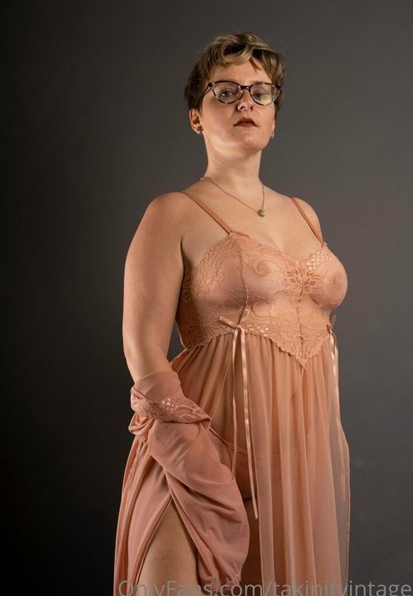 takinitvintage sex pornstar img