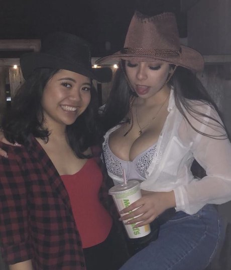 Reema Rochelle nude pornstar pic