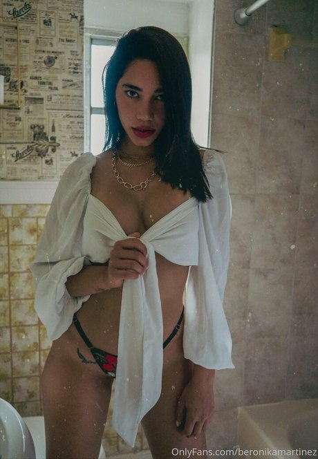 beronikamartinez pornstar nude image