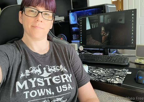 miss amalthea free model sexy images