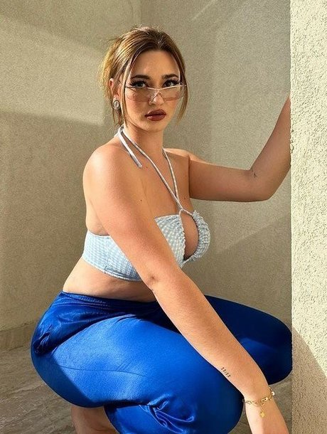 Lexi Borg pretty star pic