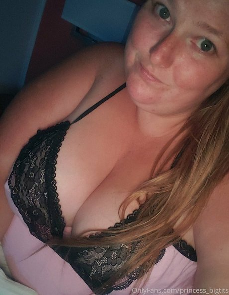 Princess Big Tits Profile pic