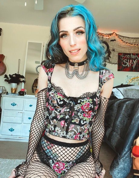 ohheymissfaye sex pornstar image