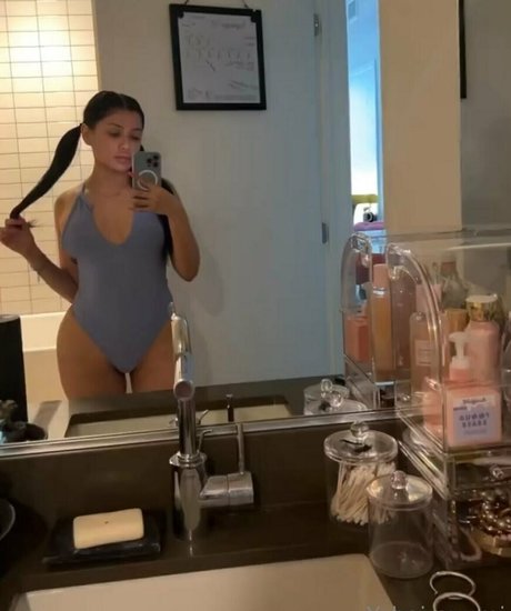 yahairayumi xxx pornstar image