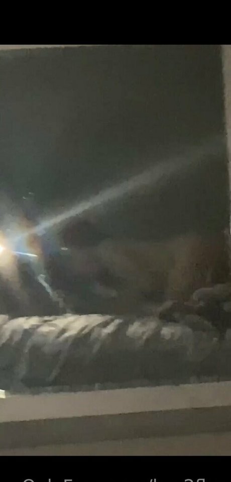 kyy2flyy model images